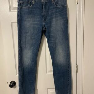Men’s Levi 502 Jeans
